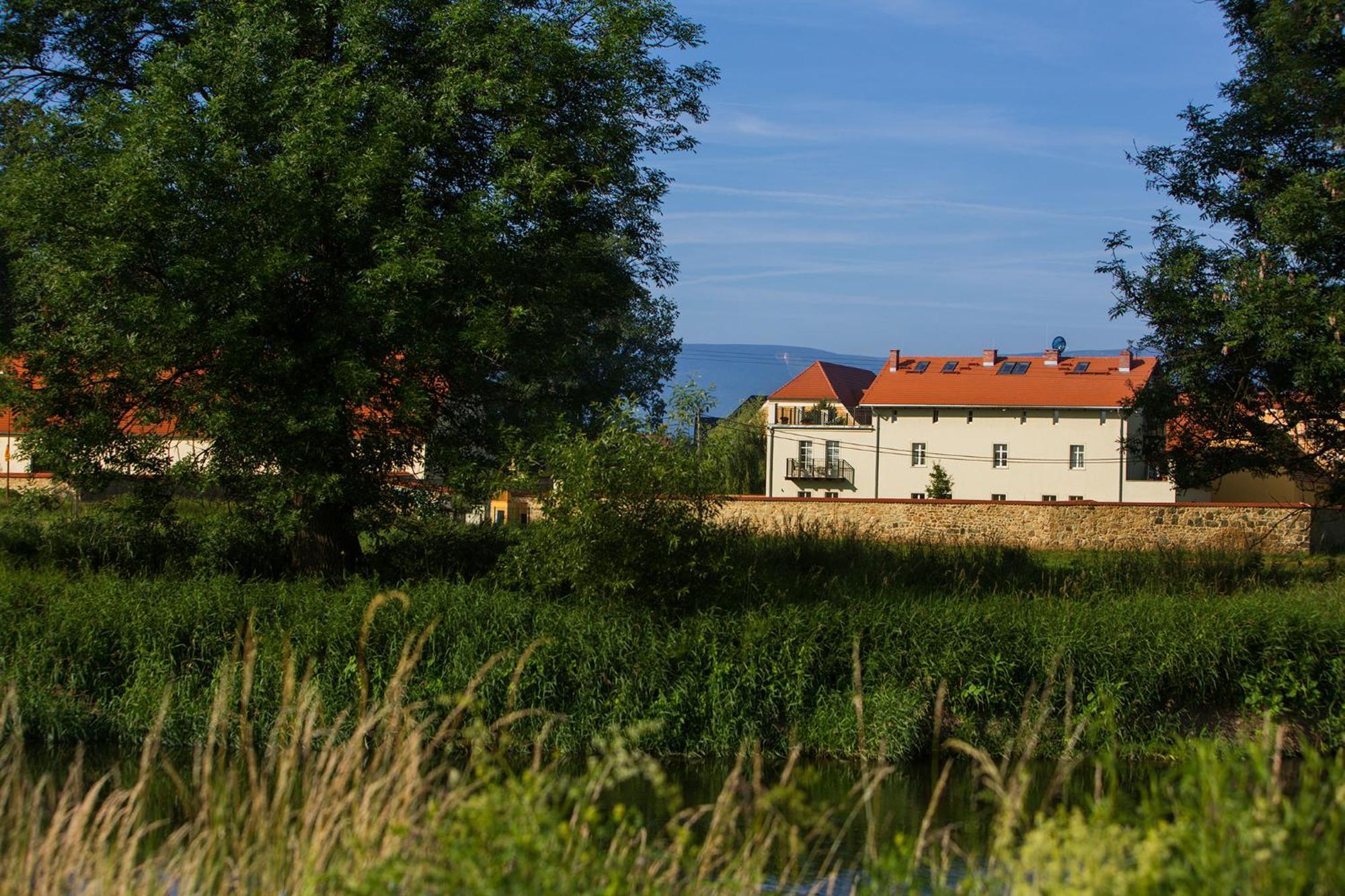 Palac Lomnica - Karkonosze / Riesengebirge Jelenia Góra Extérieur photo
