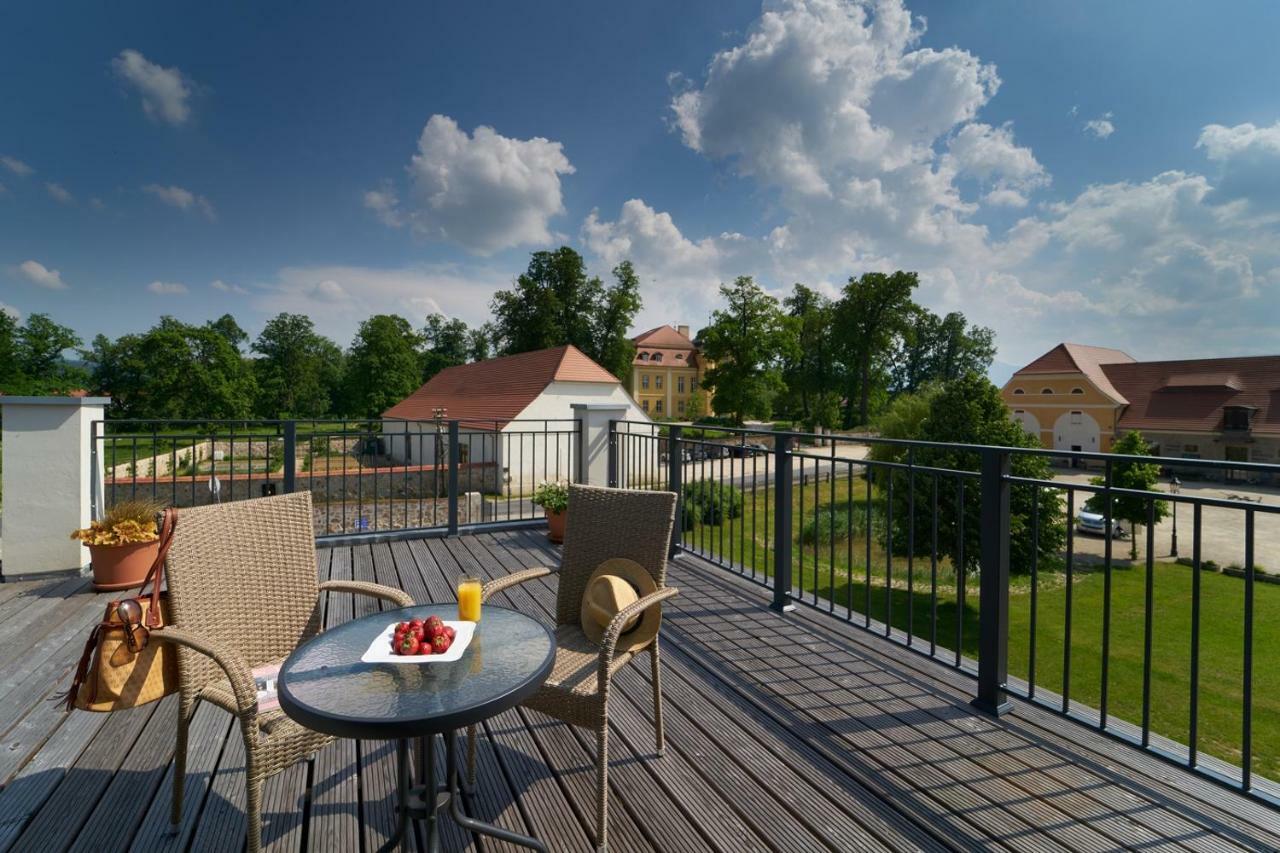 Palac Lomnica - Karkonosze / Riesengebirge Jelenia Góra Extérieur photo